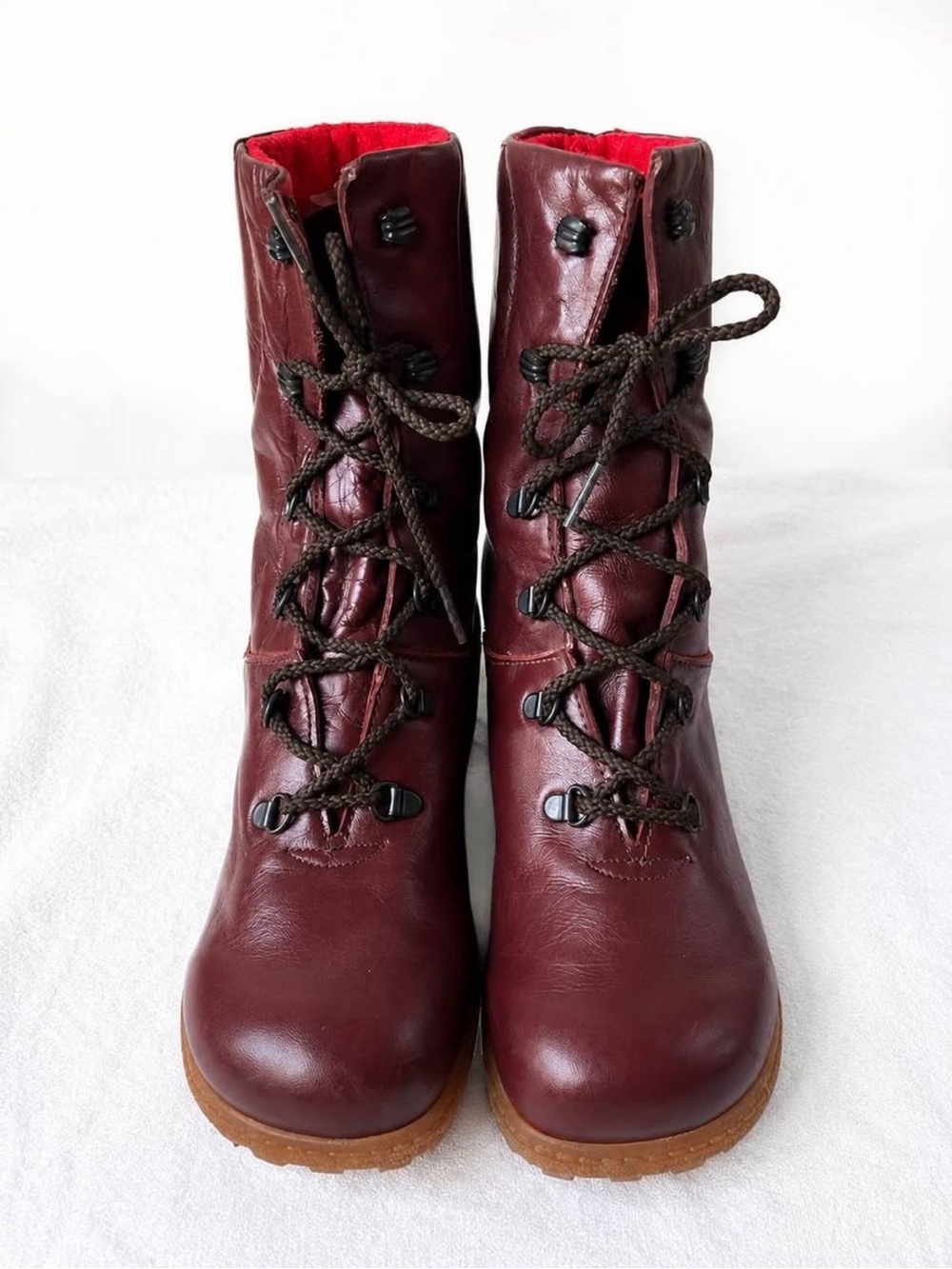 Vintage Cougar Canada Burgundy Winter Boots Red Lined Women’s Size 6 - Picture 2 of 7